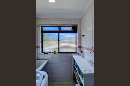 Apartamento à venda com 74m², 3 quartos e 1 vagaÁrea de Serviço