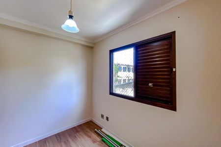 Apartamento à venda com 74m², 3 quartos e 1 vagaQuarto 2