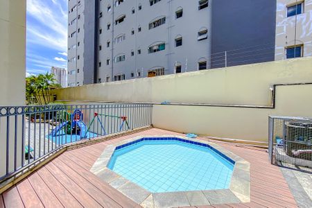 Apartamento à venda com 74m², 3 quartos e 1 vagaÁrea comum - Piscina