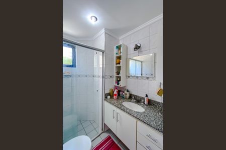 Apartamento à venda com 74m², 3 quartos e 1 vagaBanheiro da Suíte