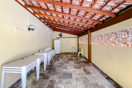 Apartamento à venda com 74m², 3 quartos e 1 vagaÁrea comum