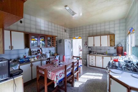 Casa à venda com 155m², 3 quartos e 2 vagasCozinha