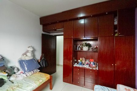 Casa à venda com 155m², 3 quartos e 2 vagasQuarto 1