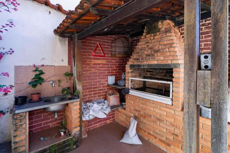 Casa à venda com 155m², 3 quartos e 2 vagasChurrasqueira