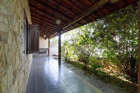 Casa à venda com 155m², 3 quartos e 2 vagasÁrea Externa