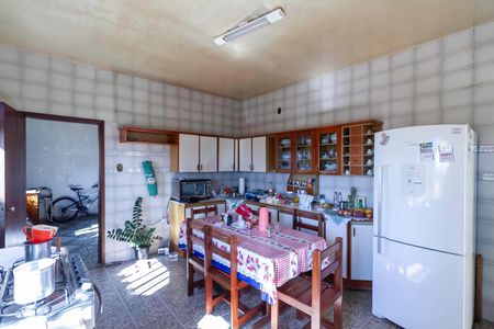 Casa à venda com 155m², 3 quartos e 2 vagasCozinha