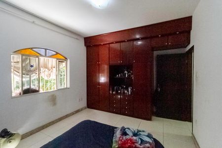 Casa à venda com 155m², 3 quartos e 2 vagasQuarto 2