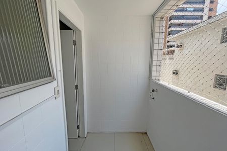 Apartamento para alugar com 71m², 2 quartos e 1 vagaÁrea de Serviço