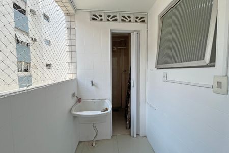 Apartamento para alugar com 71m², 2 quartos e 1 vagaÁrea de Serviço