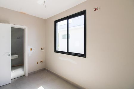 Casa à venda com 192m², 3 quartos e 2 vagasSuíte 3