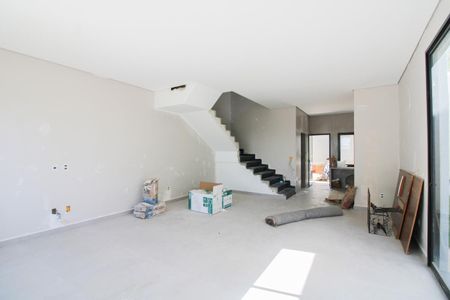 Casa à venda com 192m², 3 quartos e 2 vagasSala