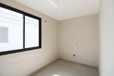 Casa à venda com 192m², 3 quartos e 2 vagasSuíte 3