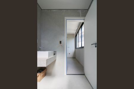 Casa à venda com 192m², 3 quartos e 2 vagasBanheiro da Suíte 2