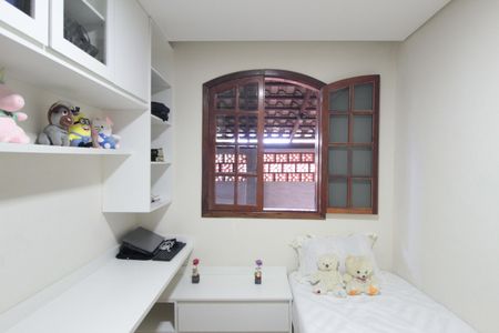 Casa à venda com 360m², 2 quartos e 6 vagasQuarto