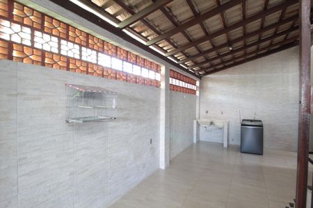 Casa à venda com 360m², 2 quartos e 6 vagasÁrea de Serviço