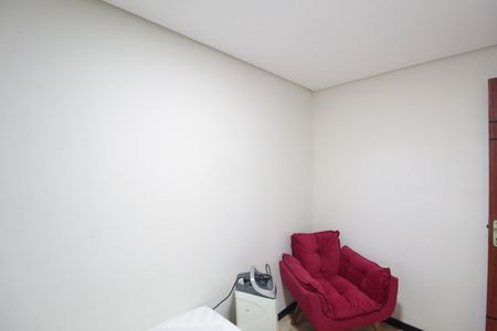 Casa à venda com 360m², 2 quartos e 6 vagasQuarto