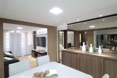 Casa à venda com 360m², 2 quartos e 6 vagasCozinha e Copa