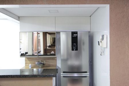 Casa à venda com 360m², 2 quartos e 6 vagasCozinha e Copa