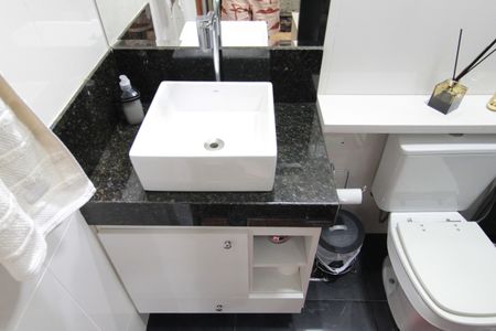 Casa à venda com 360m², 2 quartos e 6 vagasBanheiro da Suite