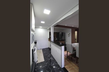 Casa à venda com 360m², 2 quartos e 6 vagasCozinha e Copa