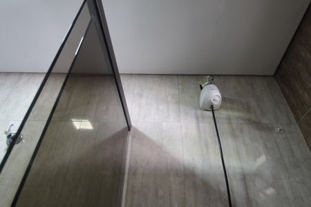 Casa à venda com 360m², 2 quartos e 6 vagasBanheiro Social