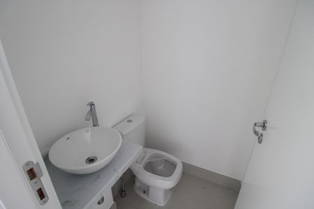 Apartamento à venda com 106m², 2 quartos e 1 vagaQuarto 1 - Banheiro