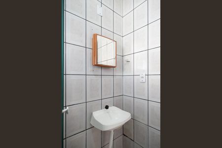 Casa de condomínio à venda com 47m², 1 quarto e sem vagaBanheiro