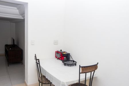 Casa à venda com 560m², 6 quartos e 2 vagas Casa à venda com 560m², 6 quartos e 2 vagasCasa 2 - Cozinha