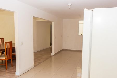 Casa à venda com 560m², 6 quartos e 2 vagas Casa à venda com 560m², 6 quartos e 2 vagasCozinha