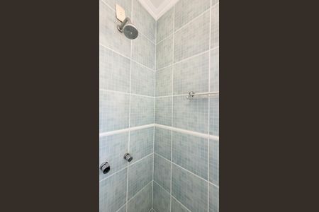 Casa de condomínio para alugar com 350m², 7 quartos e 4 vagas Casa de condomínio para alugar com 350m², 7 quartos e 4 vagasBanheiro da Suite 2