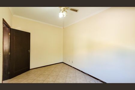 Casa de condomínio para alugar com 350m², 7 quartos e 4 vagas Casa de condomínio para alugar com 350m², 7 quartos e 4 vagasEscritório/Quarto