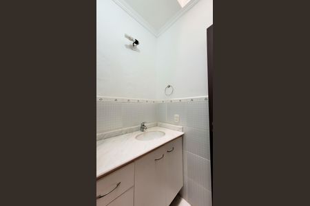 Casa de condomínio para alugar com 350m², 7 quartos e 4 vagas Casa de condomínio para alugar com 350m², 7 quartos e 4 vagasBanheiro Suite 3