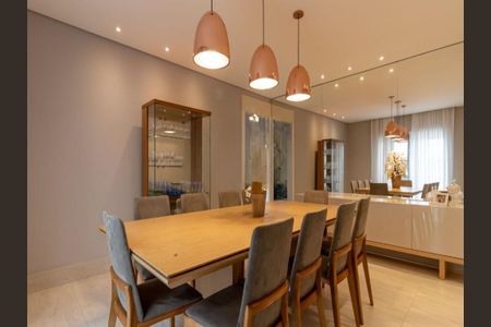 Casa à venda com 400m², 4 quartos e 4 vagas