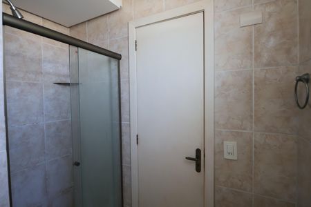 Apartamento à venda com 75m², 2 quartos e 1 vagaBanheiro da Suíte