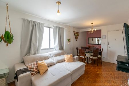 Apartamento à venda com 69m², 2 quartos e 1 vaga Apartamento à venda com 69m², 2 quartos e 1 vagaSala