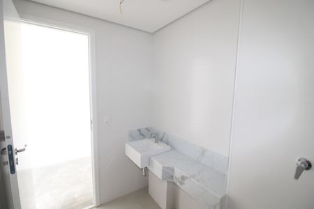 Apartamento à venda com 106m², 2 quartos e 1 vagaQuarto 1 - Banheiro