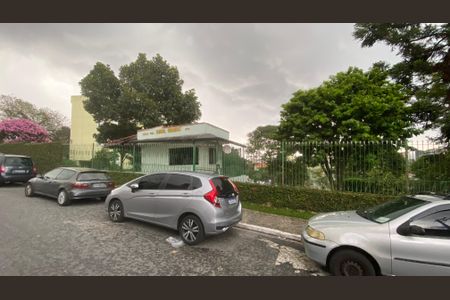 Apartamento para alugar com 55m², 2 quartos e 1 vaga Apartamento para alugar com 55m², 2 quartos e 1 vagaFachada