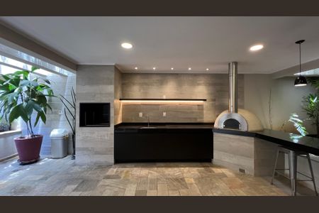 Apartamento à venda com 174m², 3 quartos e 3 vagas Apartamento à venda com 174m², 3 quartos e 3 vagasChurrasqueira