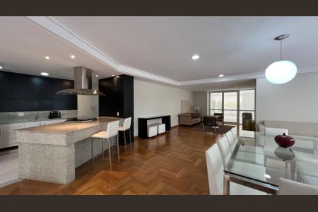 Apartamento à venda com 174m², 3 quartos e 3 vagas Apartamento à venda com 174m², 3 quartos e 3 vagasSalão de Festas