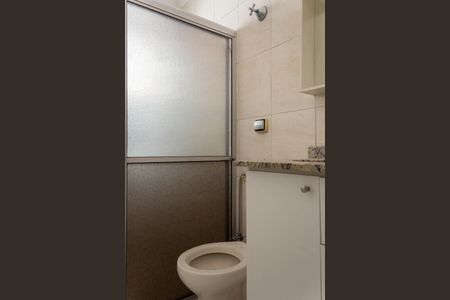 Casa à venda com 208m², 4 quartos e 3 vagas Casa à venda com 208m², 4 quartos e 3 vagasBanheiro