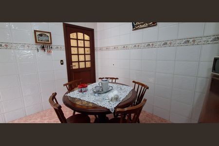 Casa à venda com 350m², 4 quartos e 4 vagasCopa