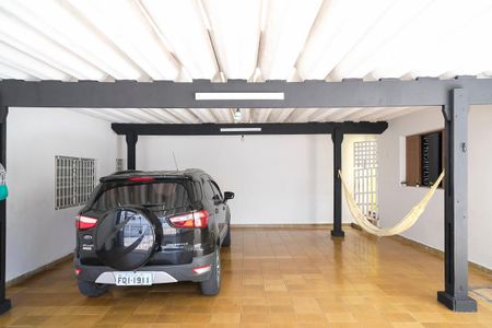 Casa à venda com 350m², 3 quartos e 2 vagasGaragem