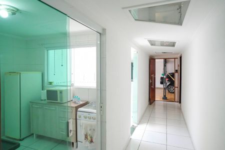 Casa à venda com 350m², 3 quartos e 2 vagasCorredor