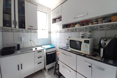 Apartamento à venda com 50m², 2 quartos e 1 vaga Apartamento à venda com 50m², 2 quartos e 1 vagaCozinha e Área de Serviço