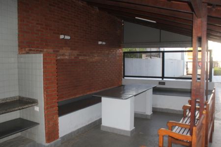 Apartamento à venda com 76m², 2 quartos e 2 vagasÁrea comum - Churrasqueira