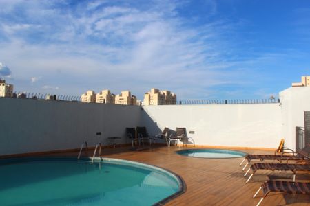 Apartamento à venda com 76m², 2 quartos e 2 vagasÁrea comum - Piscina