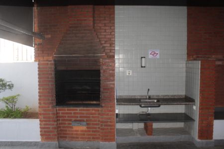 Apartamento à venda com 76m², 2 quartos e 2 vagasÁrea comum - Churrasqueira