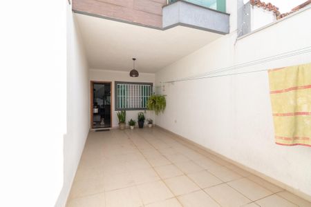 Casa à venda com 120m², 3 quartos e 2 vagasGaragem