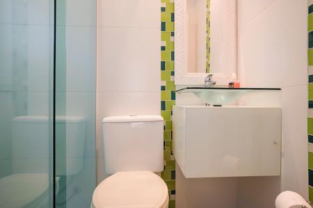 Casa à venda com 465m², 3 quartos e 7 vagasBanheiro da suíte 2