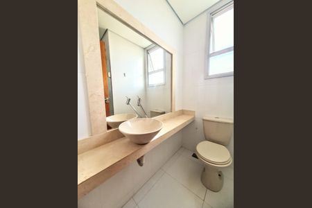 Apartamento à venda com 134m², 3 quartos e 2 vagas Apartamento à venda com 134m², 3 quartos e 2 vagasLavabo